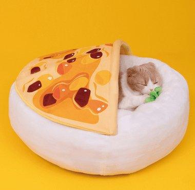 Cozy Curry Nest: The Ultimate Cat Quilt Sleeping Mat